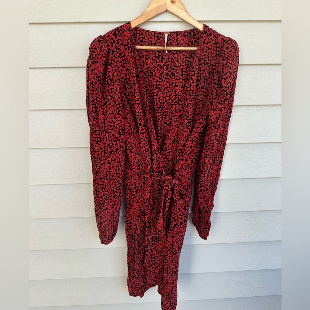 || Free People || Long Sleeve Floral Wrap Dress